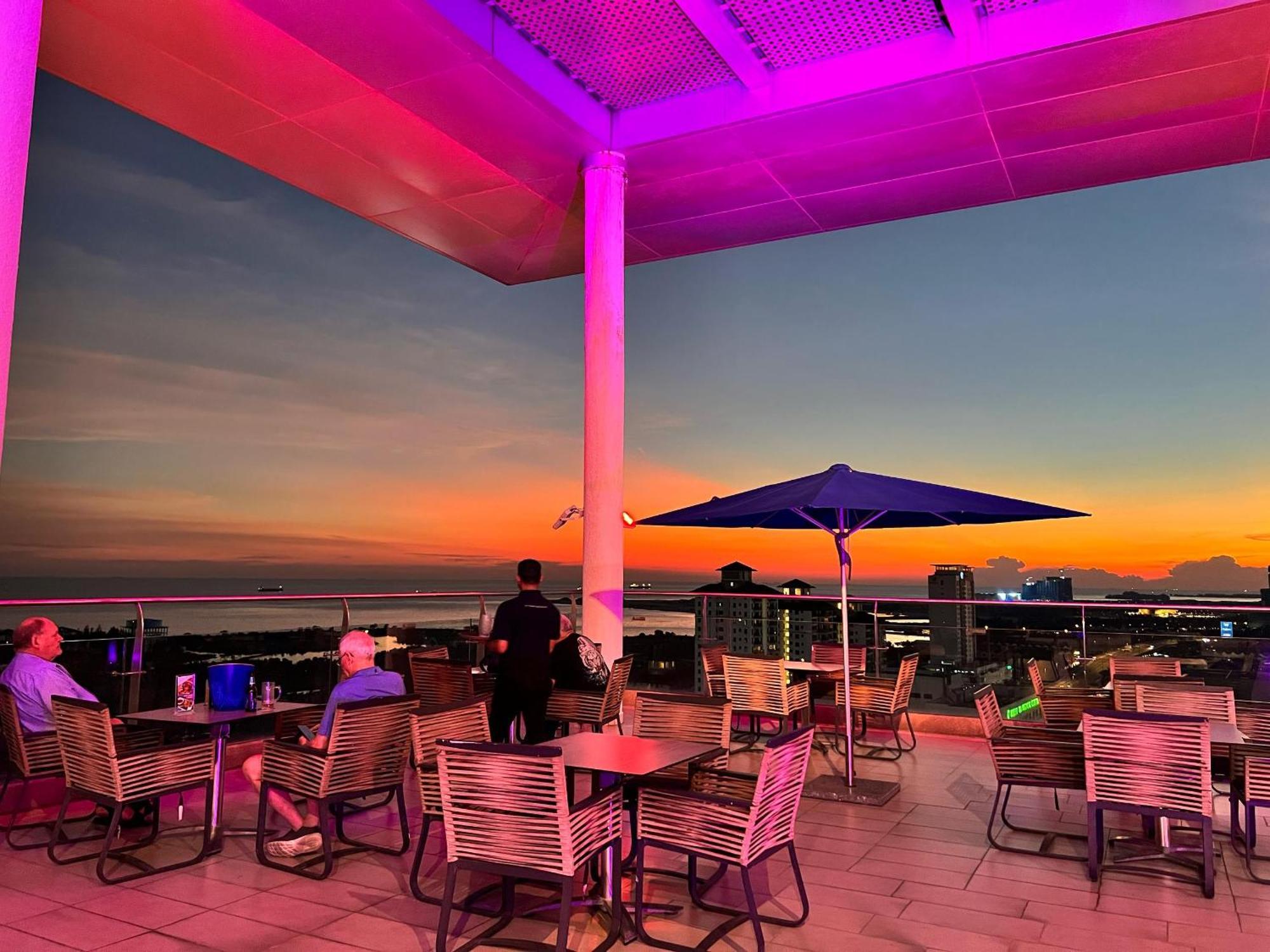 Asia Melaka Hotel Managed By The Straits Hotel & Suites Εξωτερικό φωτογραφία